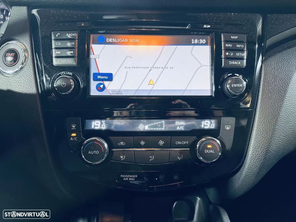 Nissan Qashqai 1.5 dCi Tekna Premium - 16