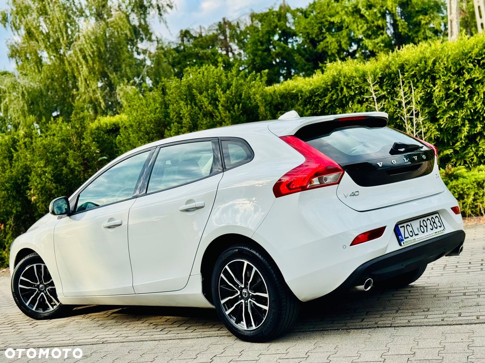 Volvo V40 D4 Drive-E Momentum - 15