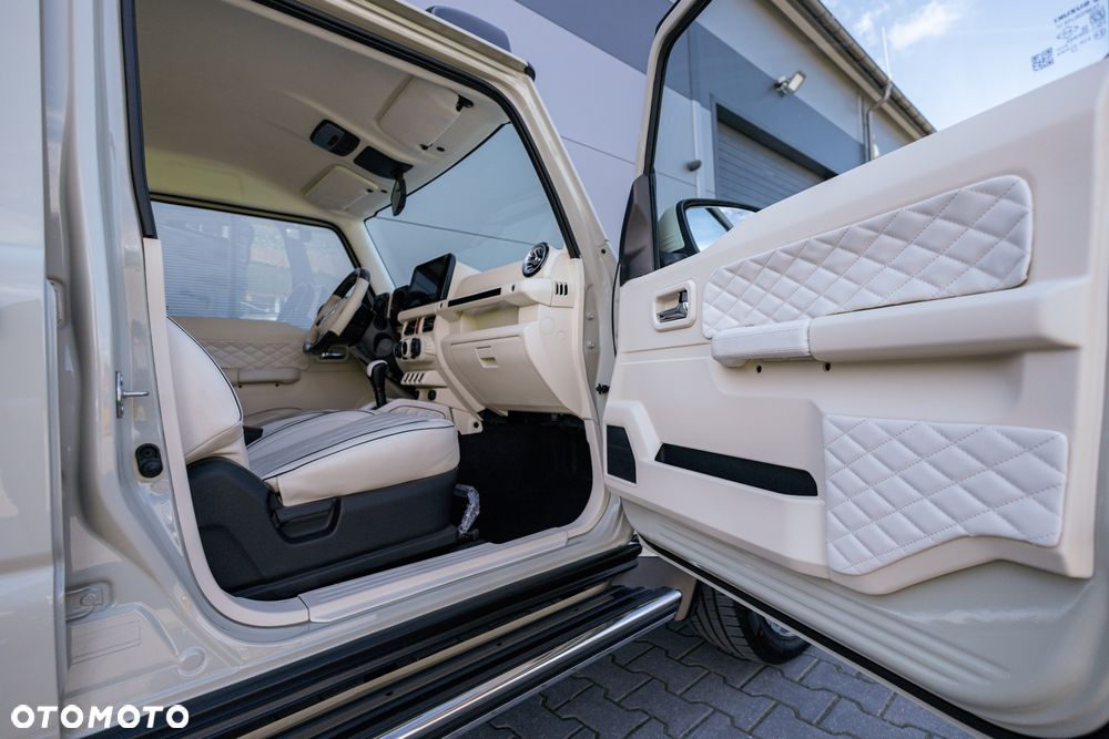 Suzuki Jimny 1.5 Elegance - 10