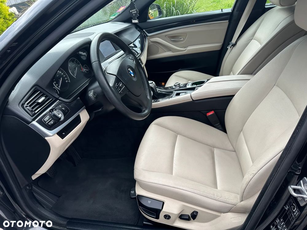 BMW Seria 5 520d Luxury Line - 18