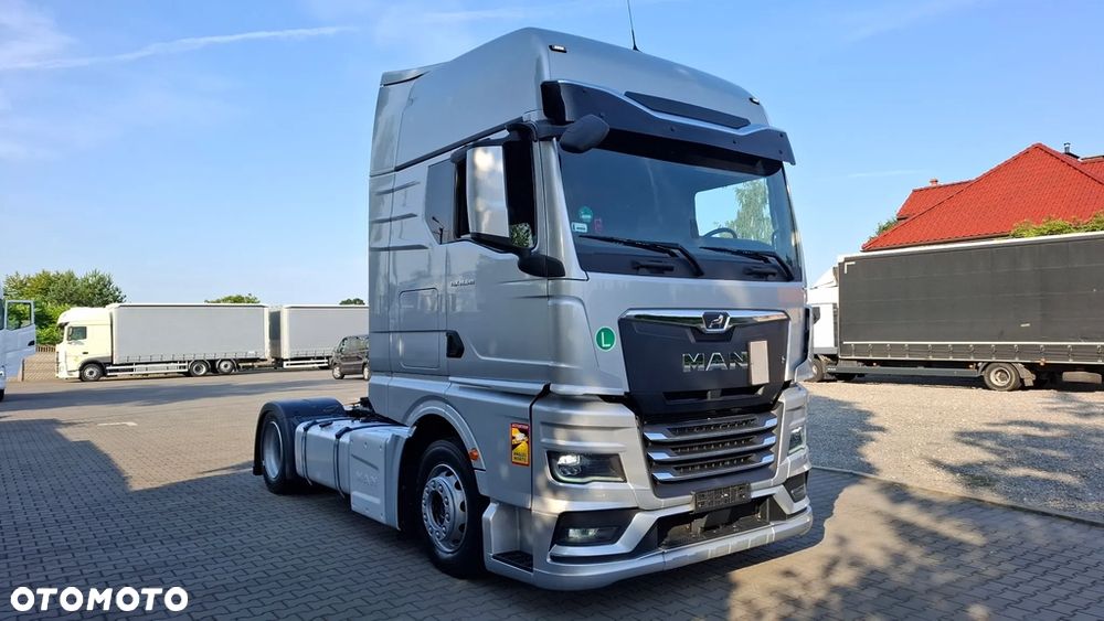 MAN TGX 18.510 / LL SA/ LOW DECK / MEGA / RETARDER / SALON PL / KLIMA POSTOJOWA / NA GWARANCJI /