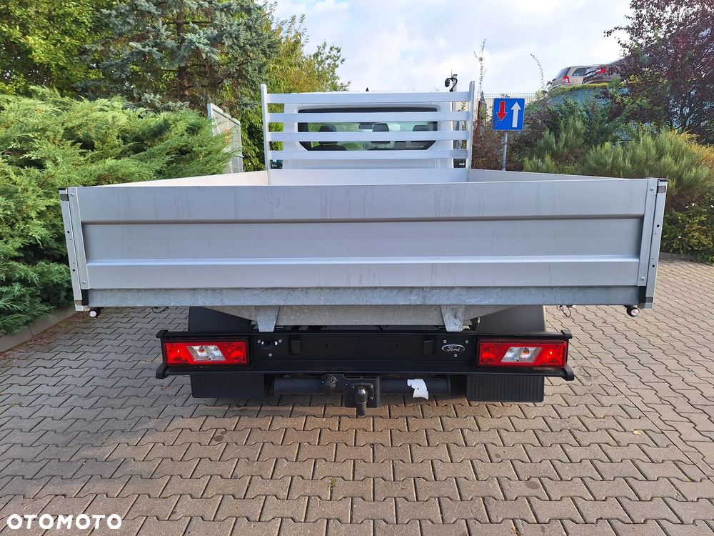 Ford Transit - 14