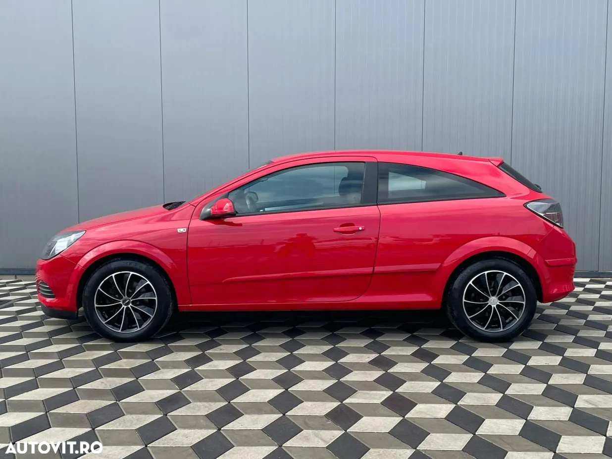 Opel Astra GTC 1.4 Catch me now - 11