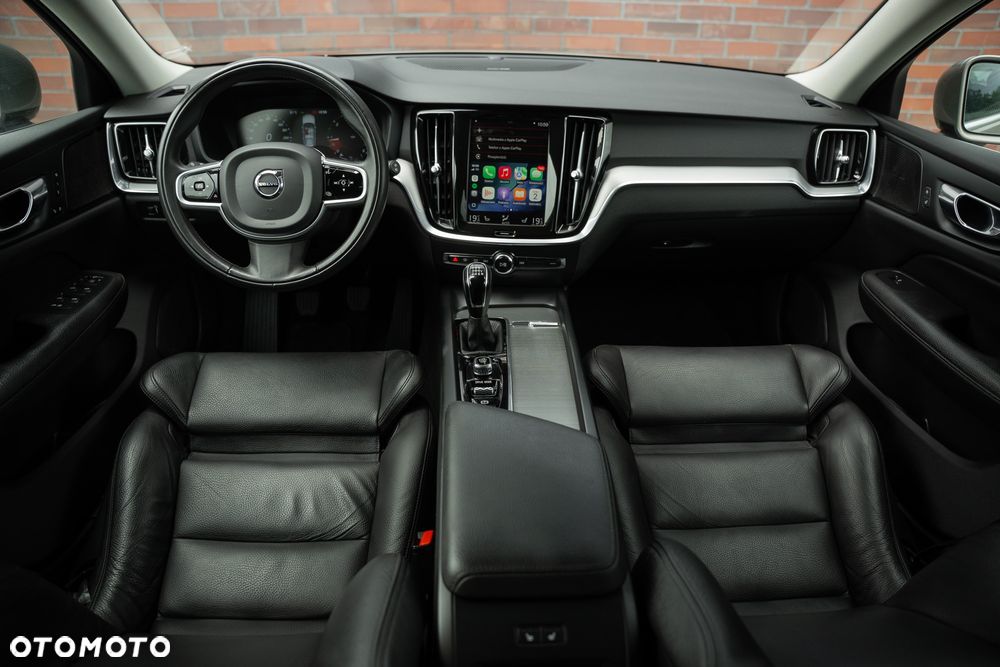 Volvo V60 D4 Drive-E R-Design Momentum - 5