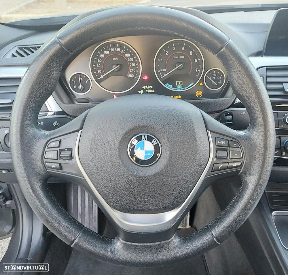 BMW 330 - 12