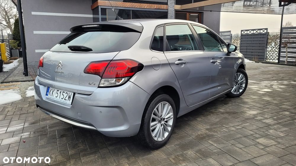 Citroën C4 e-HDi 115 ETG6 Exclusive - 5