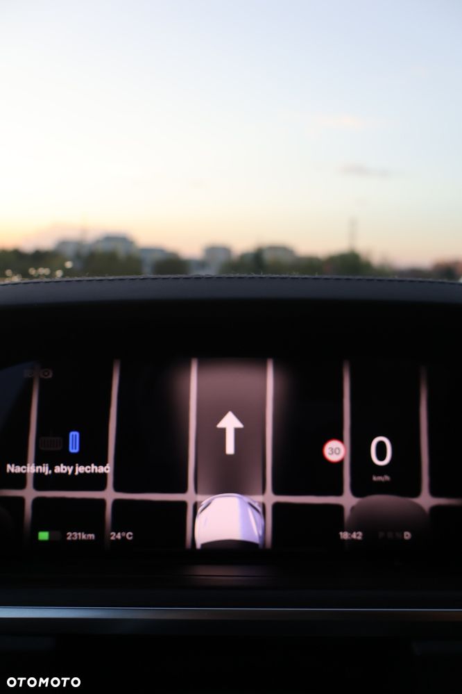 Tesla Model X Long Range AWD - 23