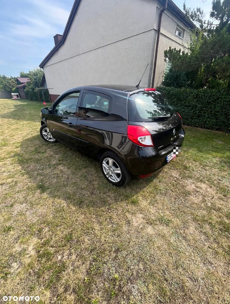 Renault Clio - 3