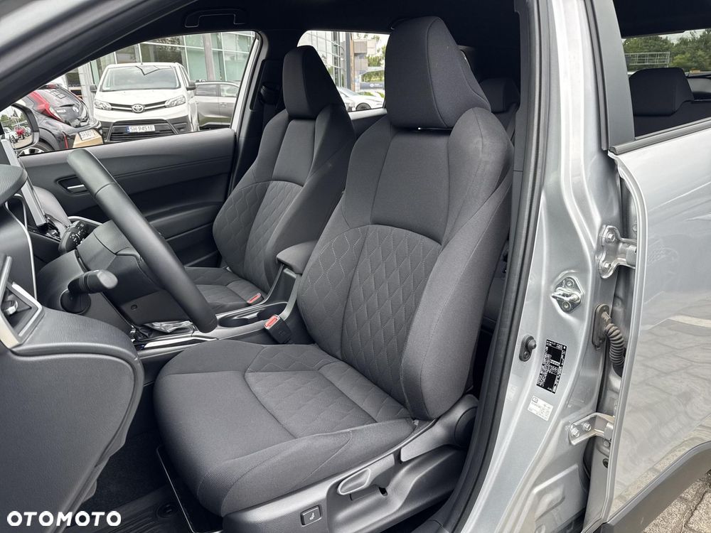 Toyota Corolla Cross 2.0 Hybrid Style AWD - 19