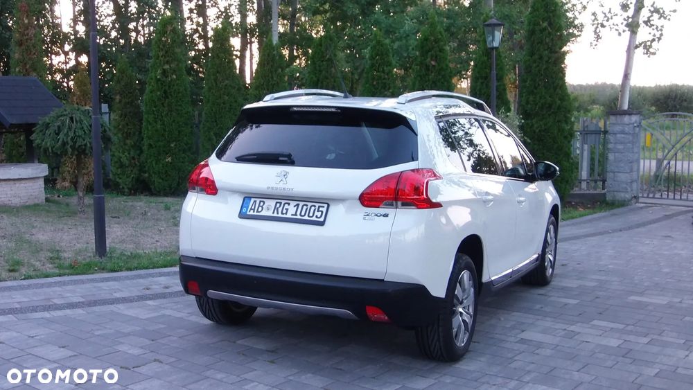 Peugeot 2008 e-HDi FAP 92 ETG6 STOP & START Allure - 5