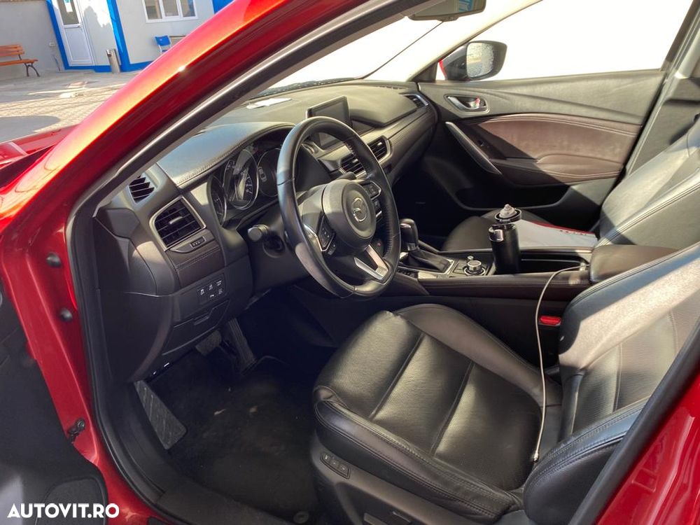 Mazda 6 CD175 AT Revolution Top - 8