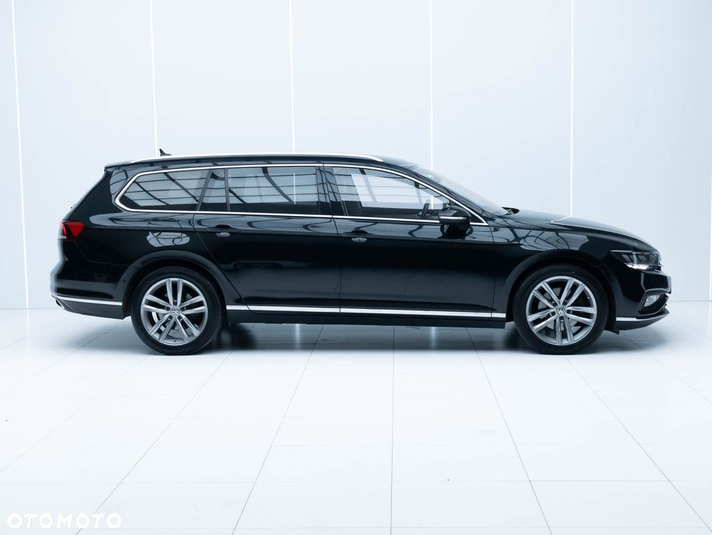 Volkswagen Passat 2.0 TDI 4Mot Elegance DSG - 5