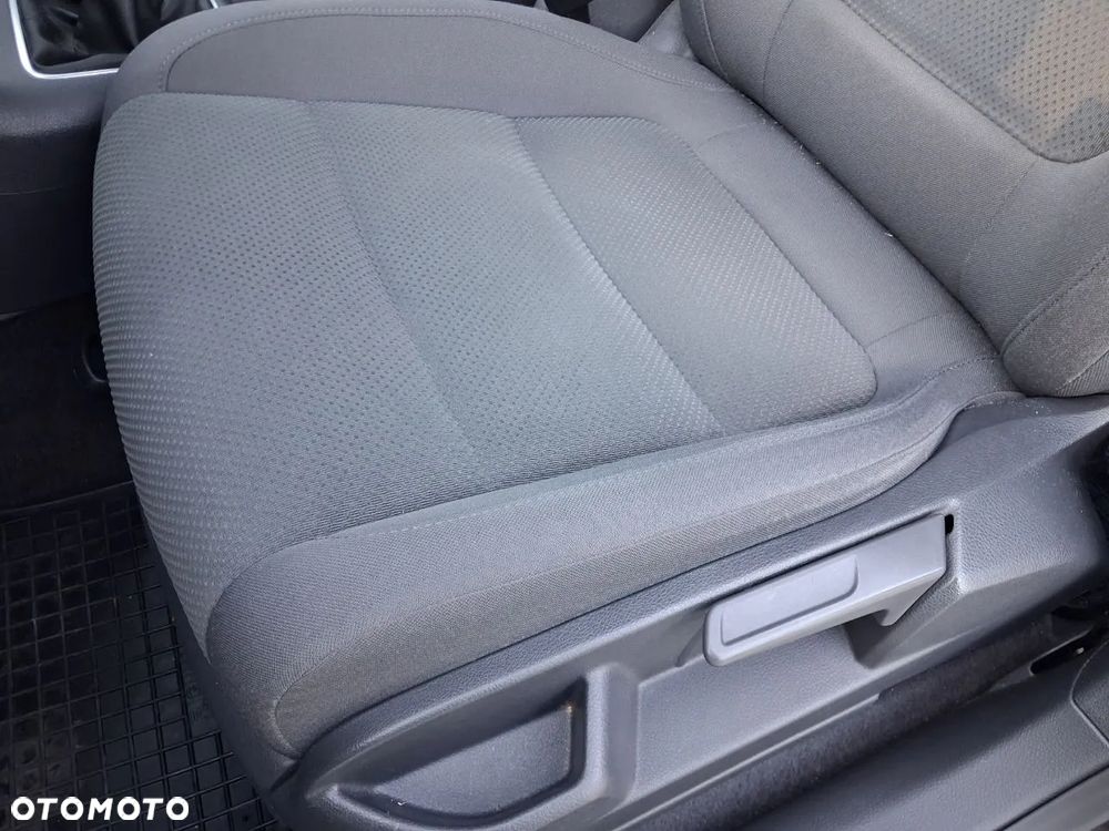 Volkswagen Golf - 13