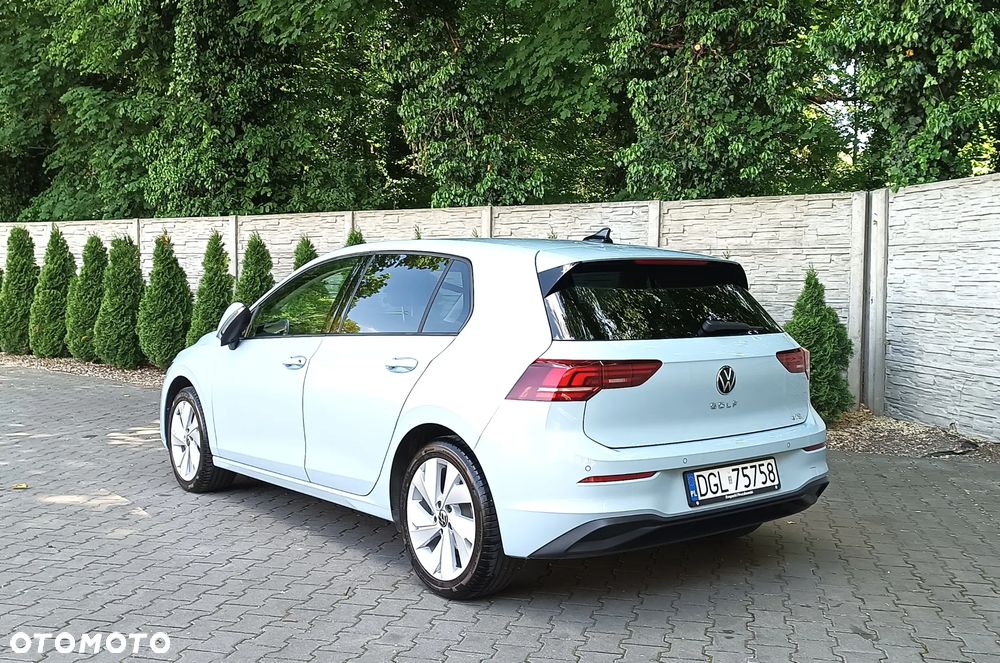 Volkswagen Golf - 5