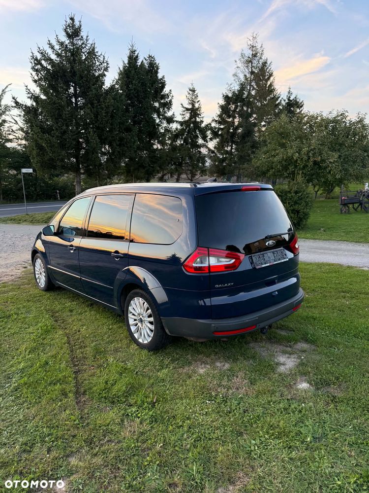 Ford Galaxy - 5