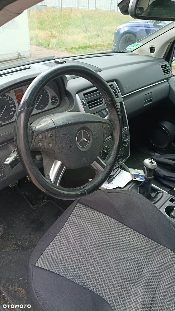 Mercedes-Benz Klasa B 170 Special Edition - 8