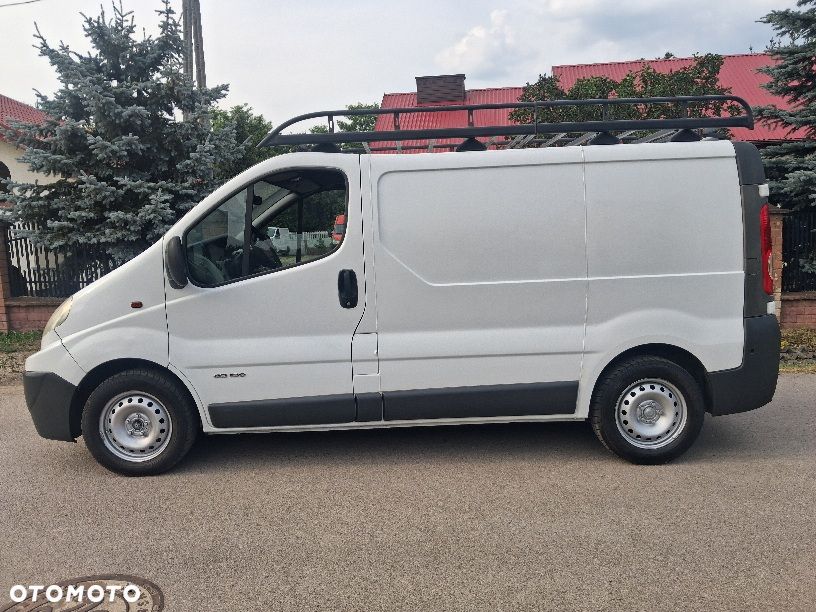 Renault Trafic - 8