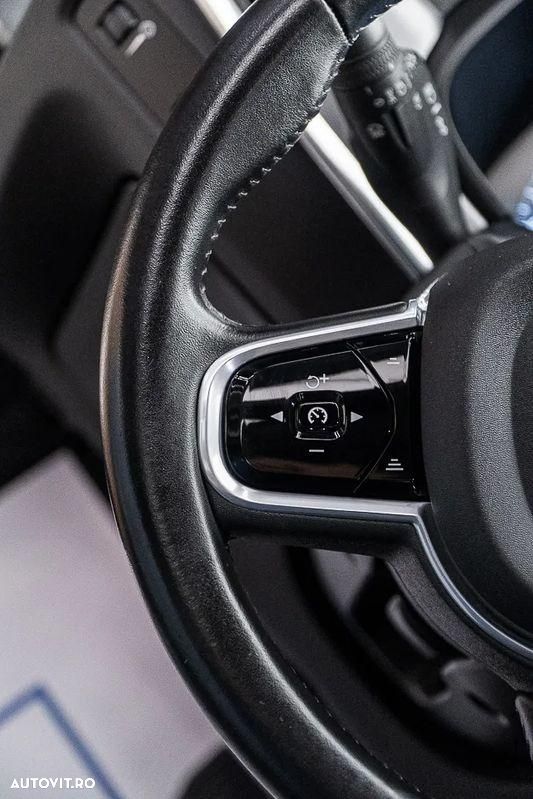 Volvo S90 D3 Geartronic Momentum - 27