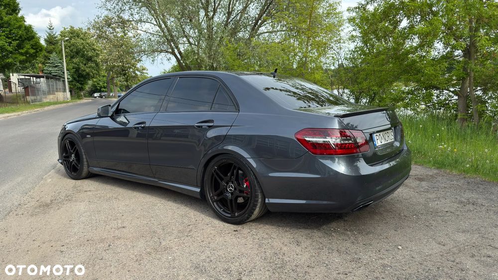 Mercedes-Benz Klasa E 350 CDI 4-Matic BlueEff Avantgarde - 4