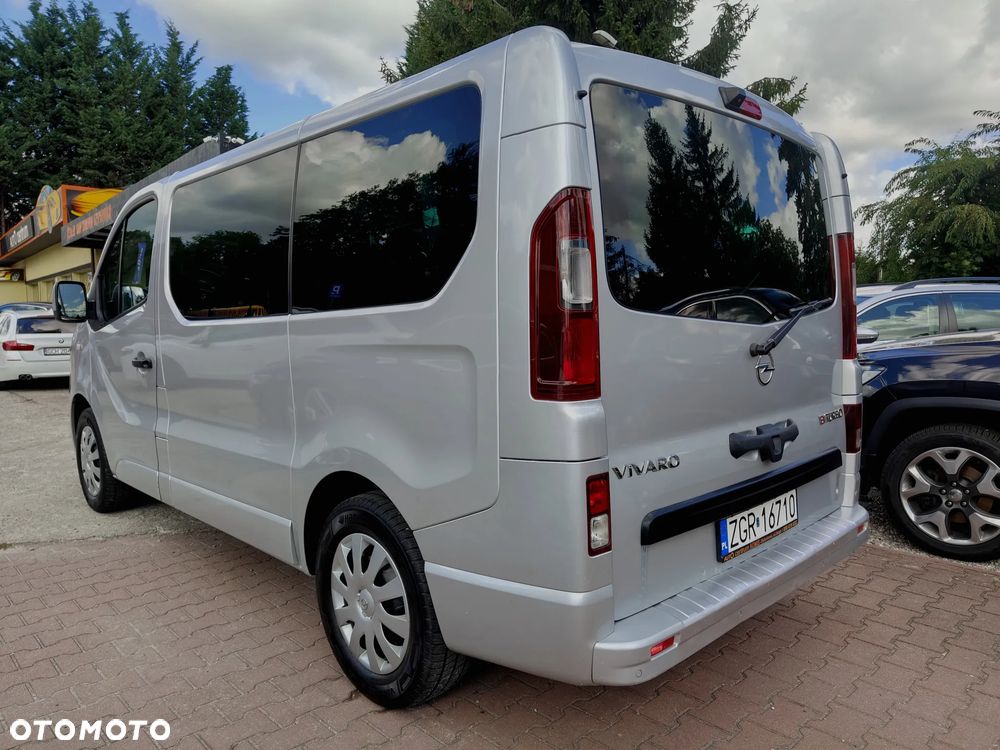 Opel Vivaro - 14