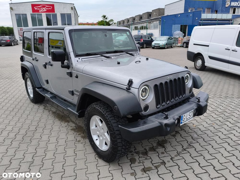 Jeep Wrangler - 2