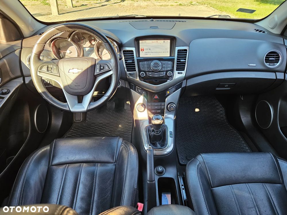 Chevrolet Cruze 1.4 T LT+ - 21