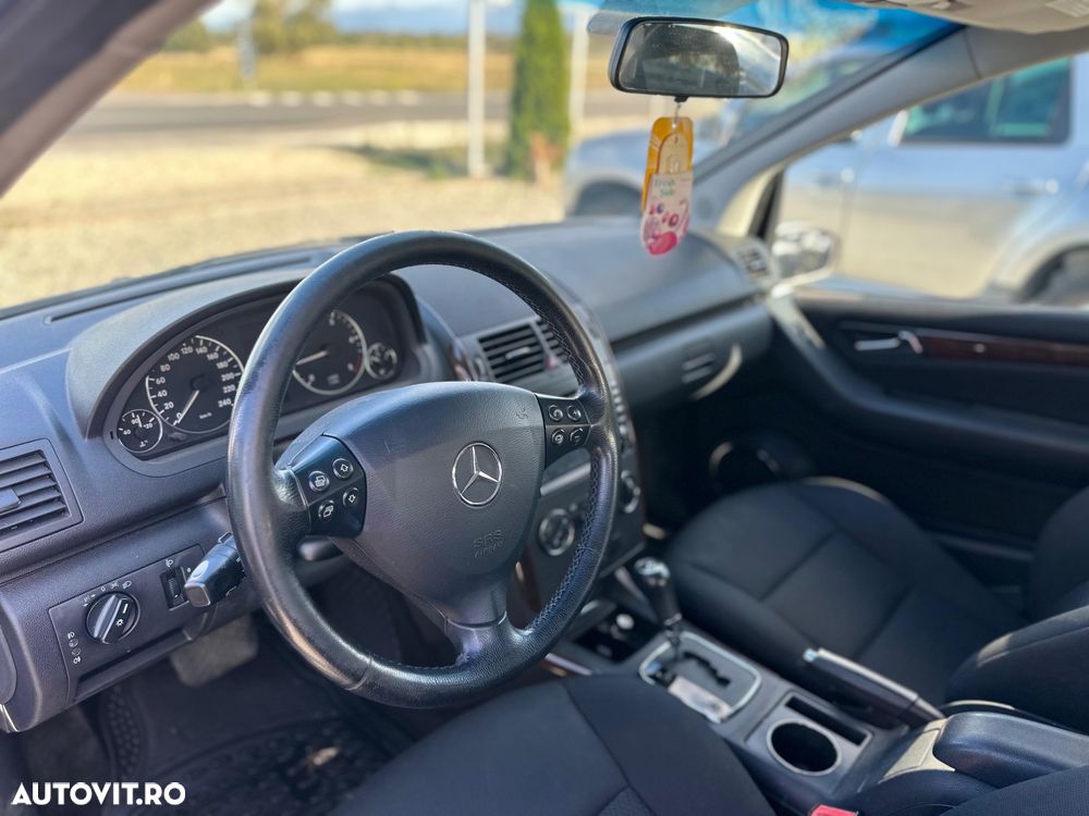 Mercedes-Benz A 200 CDI Autotronic Elegance - 8
