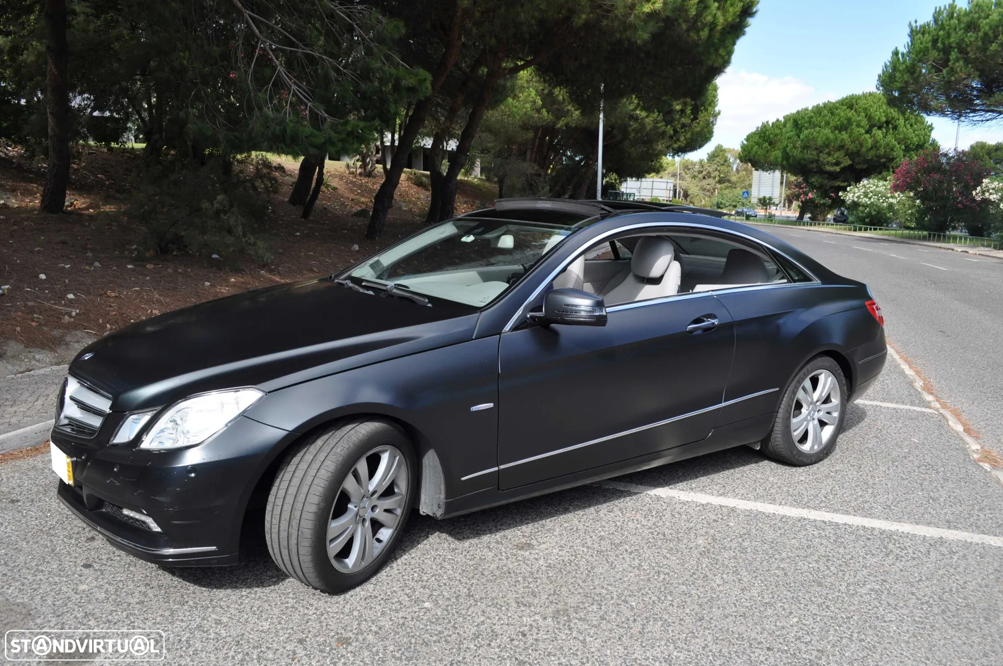 Mercedes-Benz E 250 CDi Elegance BlueEfficiency Auto - 4