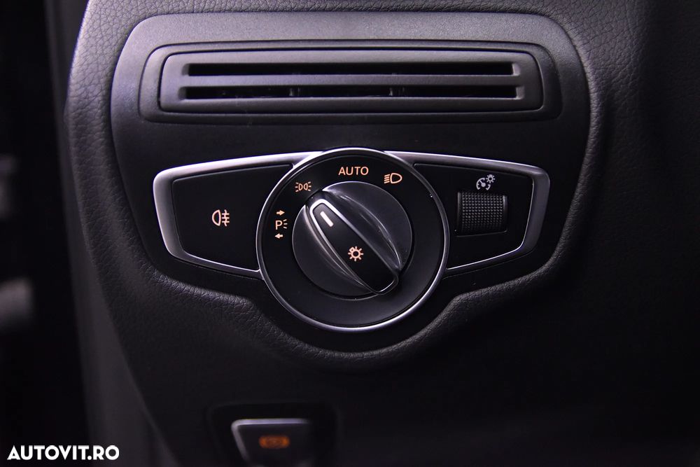 Mercedes-Benz GLC 300 de 4MATIC - 15