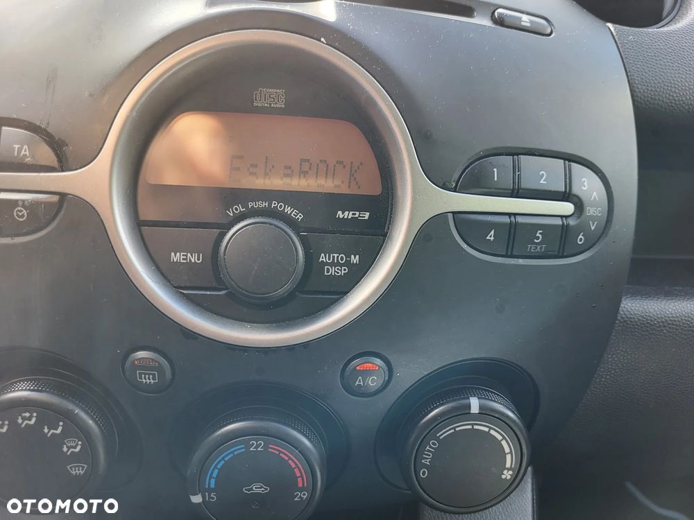 Mazda 2 1.3 Exclusive - 16