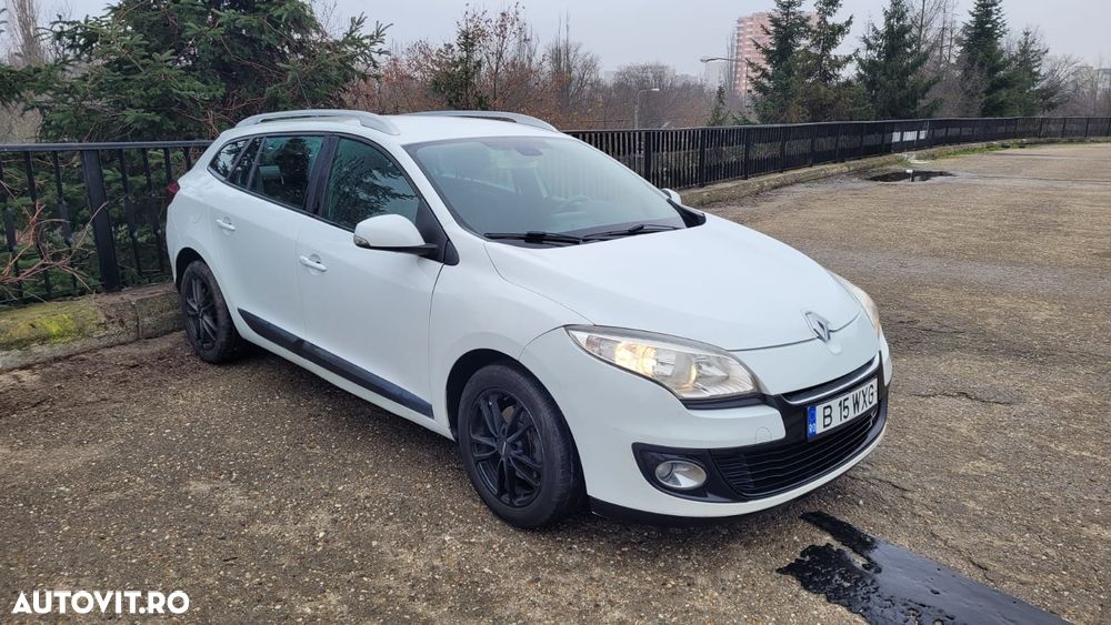 Renault Megane ENERGY dCi 110 Start & Stop Dynamique - 2