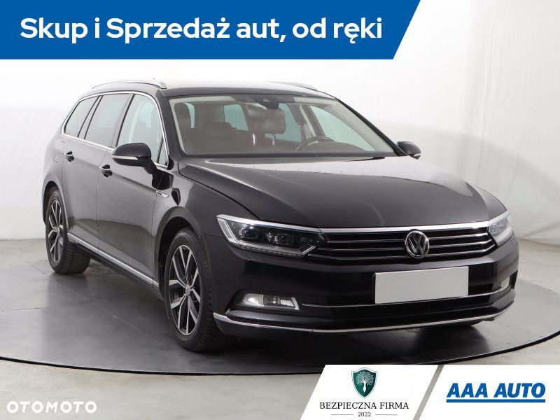 Volkswagen Passat Variant - 3