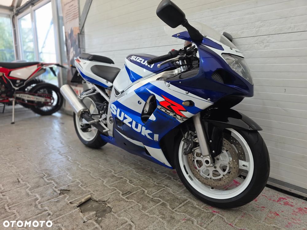 Suzuki GSX-R - 6