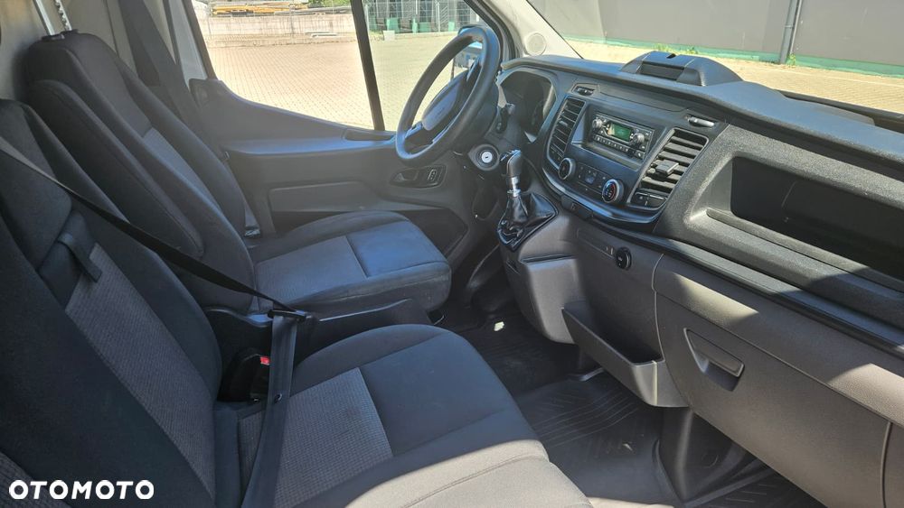 Ford Transit - 6