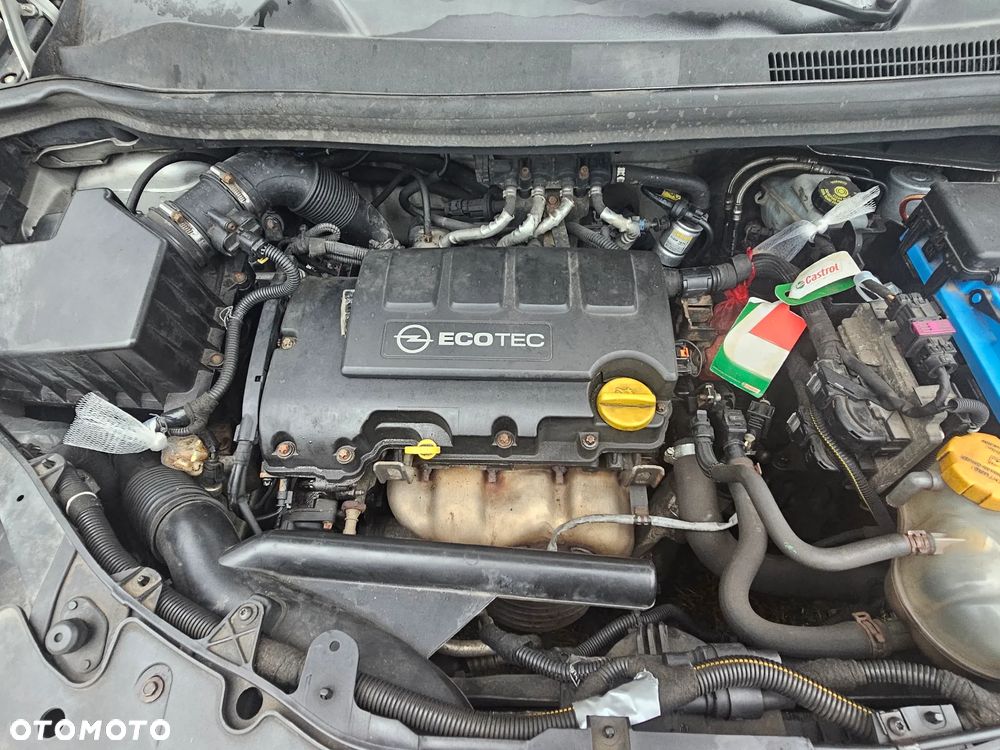 Opel Corsa 1.2 16V Enjoy - 22