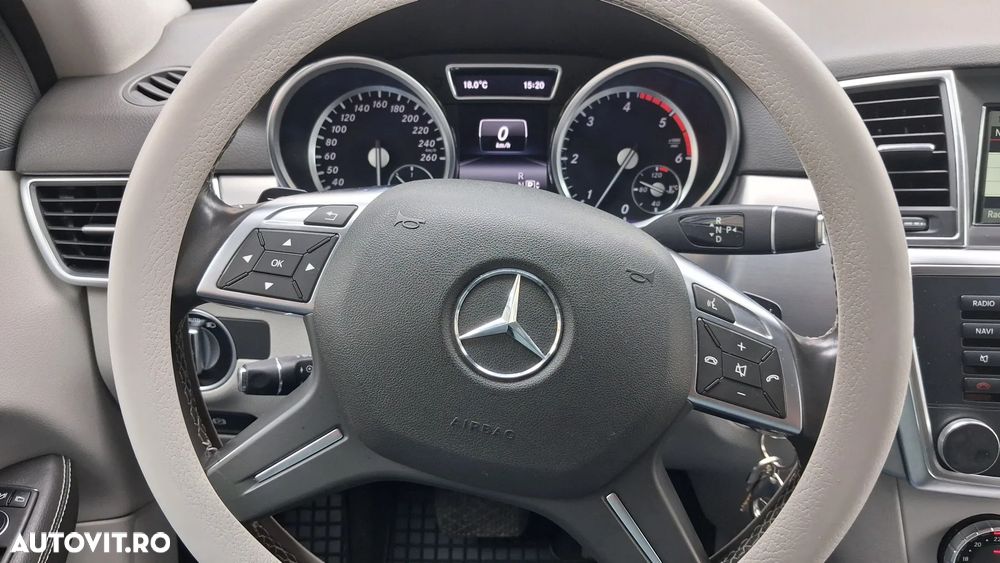 Mercedes-Benz ML - 10