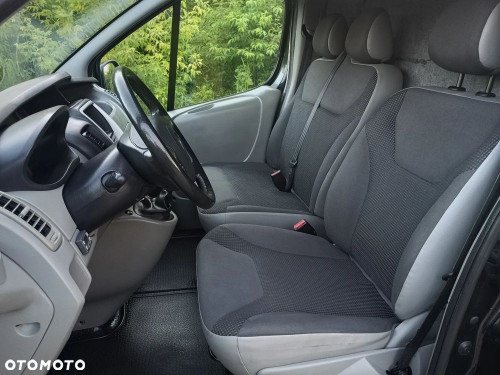 Opel Vivaro - 20