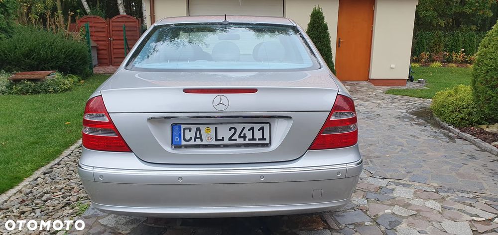 Mercedes-Benz Klasa E - 12