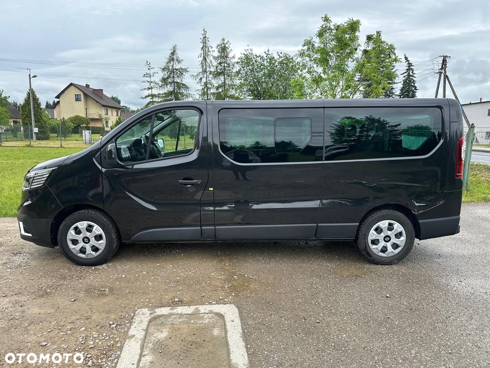 Renault Trafic - 2