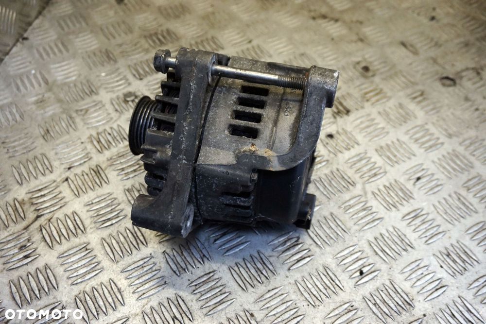 ALTERNATOR 1 E87 LIFT 2.0 D 7802261 180A BMW 2007-2011 - 2