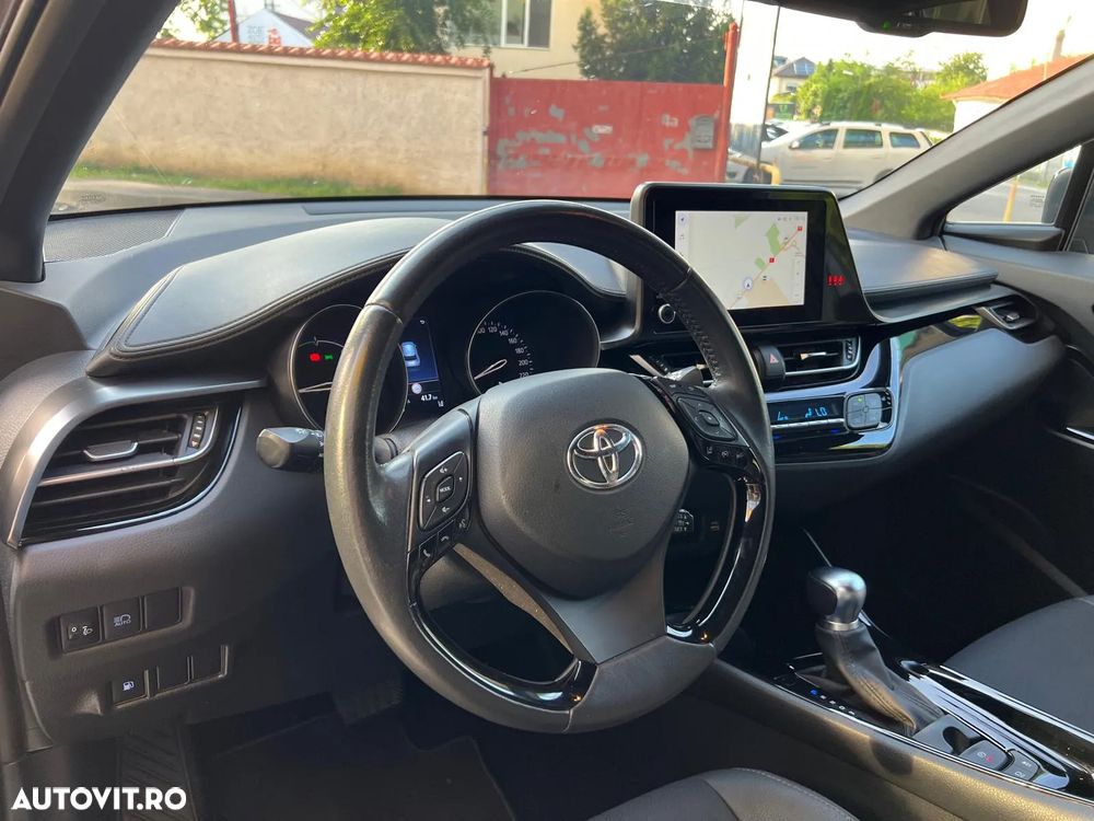 Toyota C-HR - 17