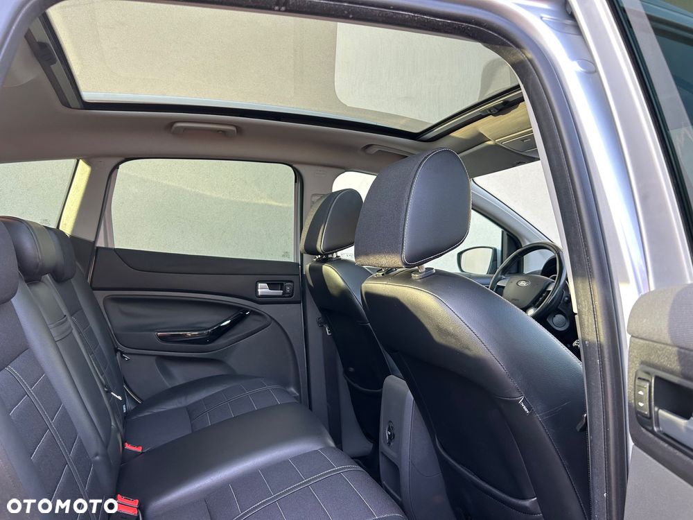 Ford Kuga 2.0 TDCi Titanium - 25