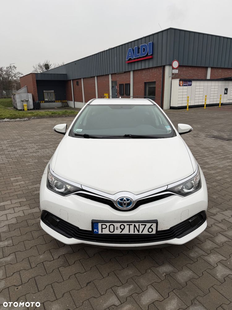Toyota Auris Hybrid 135 Active - 3