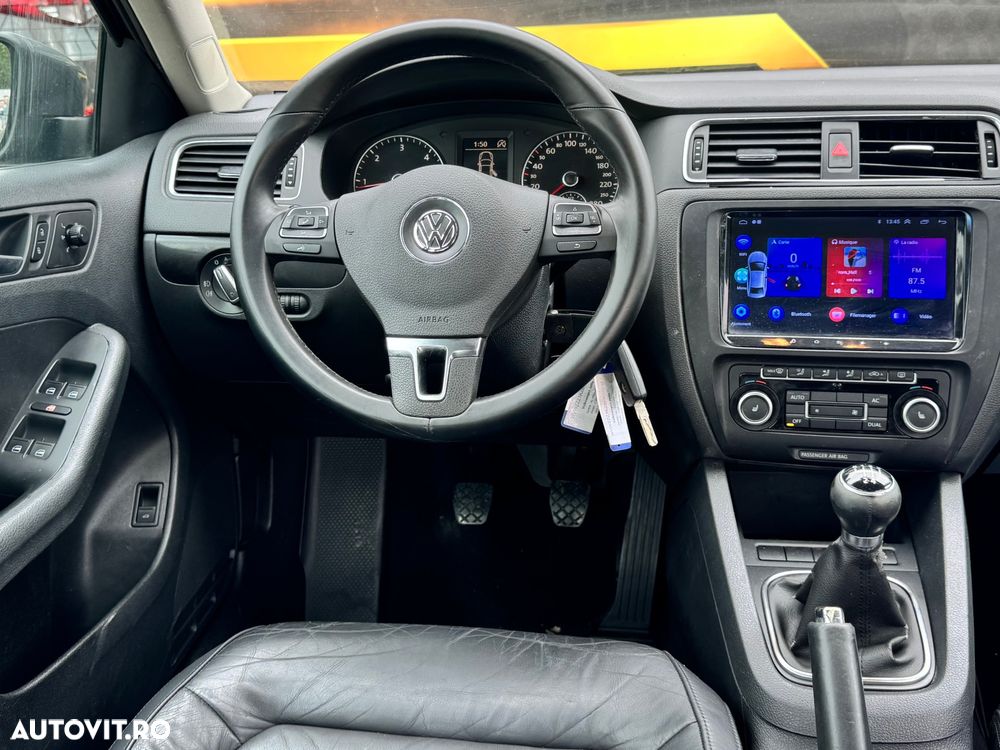 Volkswagen Jetta 1.6 TDI CR DPF Comfortline - 5