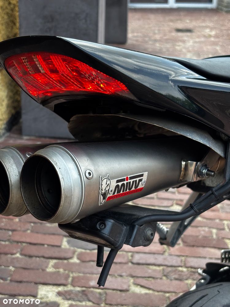 Honda CBR - 6