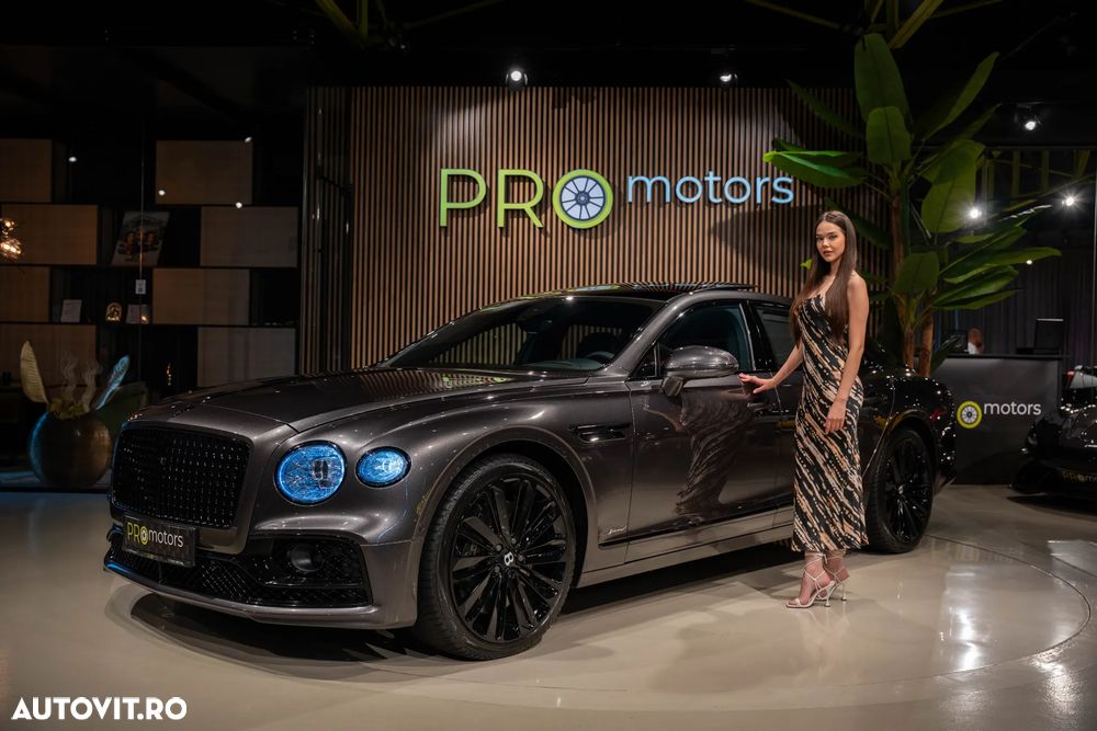 Bentley Flying Spur - 1