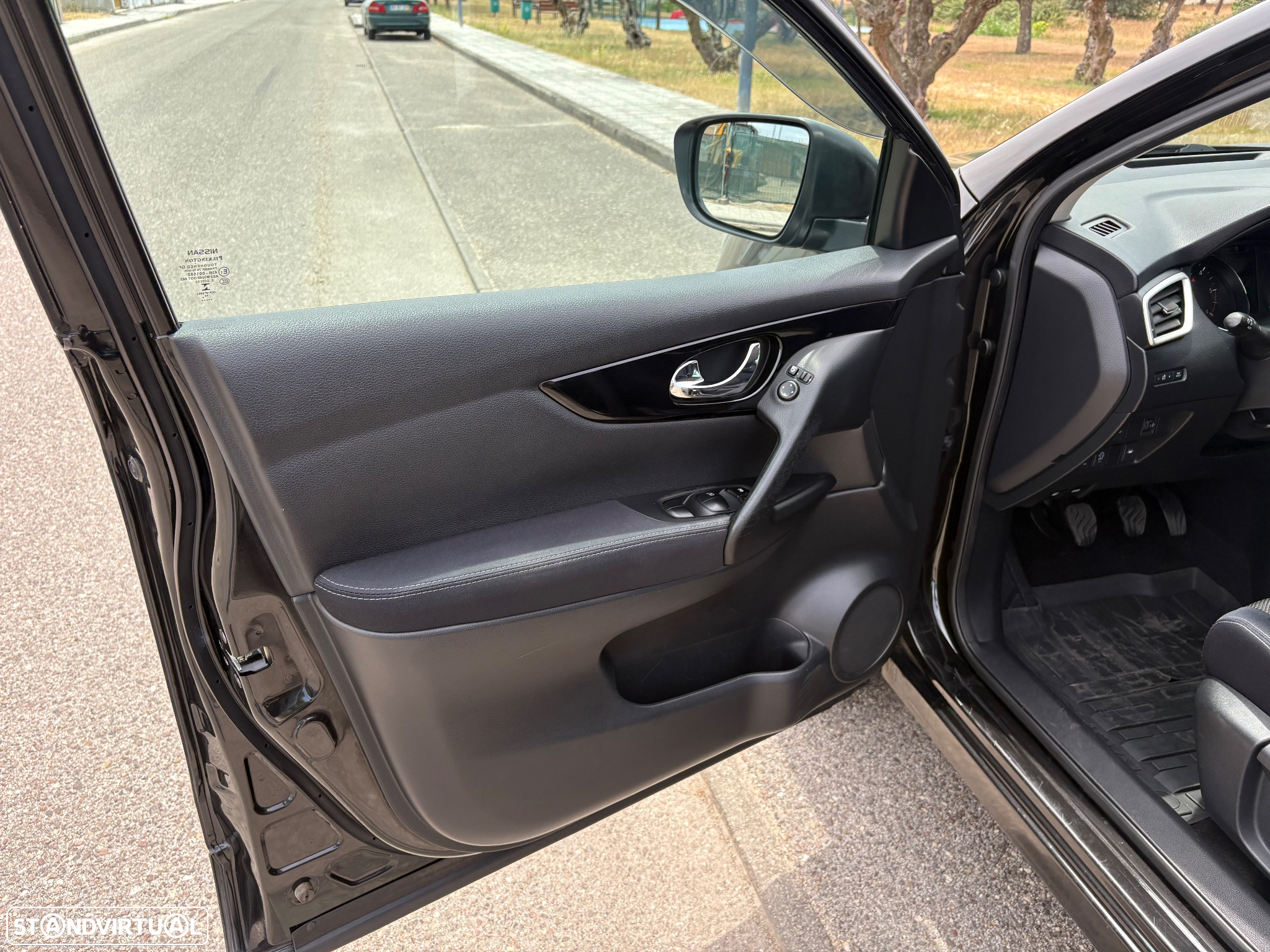 Nissan Qashqai 1.6 dCi N-Tec - 24