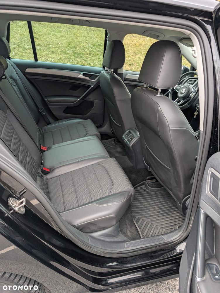 Volkswagen Golf 1.6 TDI BlueMotion Technology Comfortline - 15