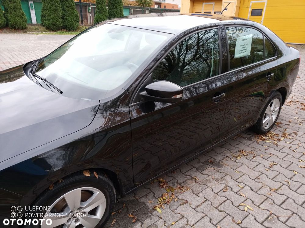 Skoda RAPID - 6