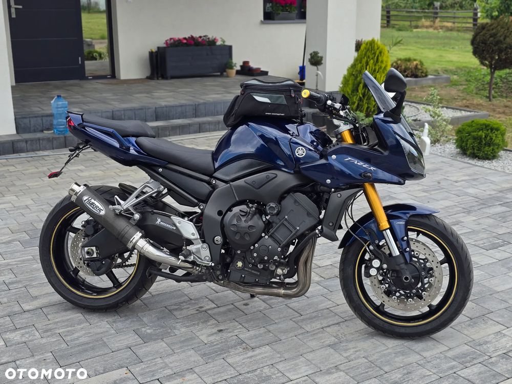 Yamaha FZ - 11